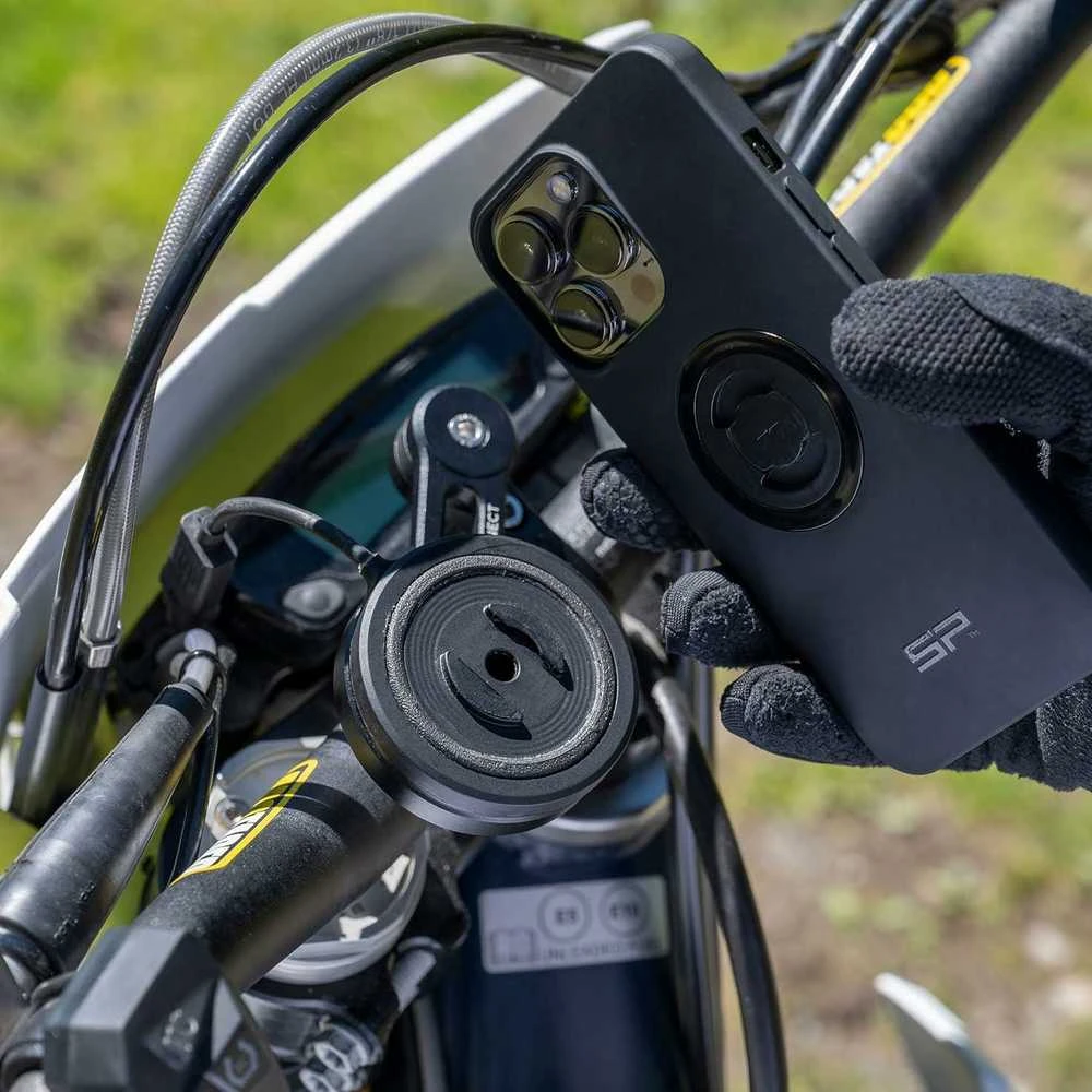 SP Connect Charging Anti Vibration Module SPC+ skirtas SPC+ laikikliams – Belaidis įkrovimas – Juodas