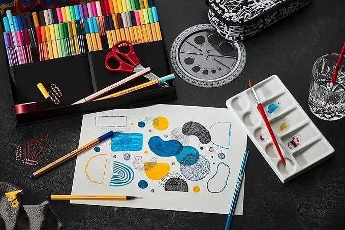 STABILO ARTY 68 vnt. plunksnakočių rinkinys su plunksnakočiu ir pluošto galiuku, įvairių spalvų