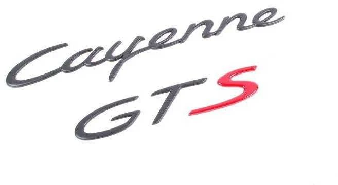 Tikras Porsche \"Cayenne GTS\" emblemas specialiame leidime juodas ir raudonas -