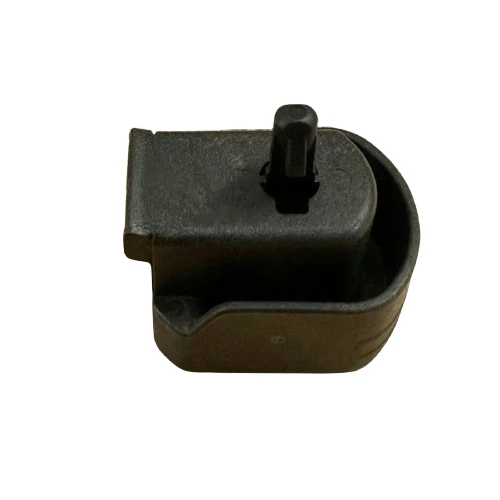 TOYOTA 17-23 TACOMA Galinių durelių vyrių įvorės įleidžiamoji detalė dešinėje pusėje originali 6614304021