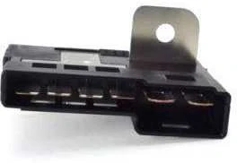 Toyota Fuse Blokas 2004 2007 Sequoia 2004 2006 Tundra Originalus 826180C030