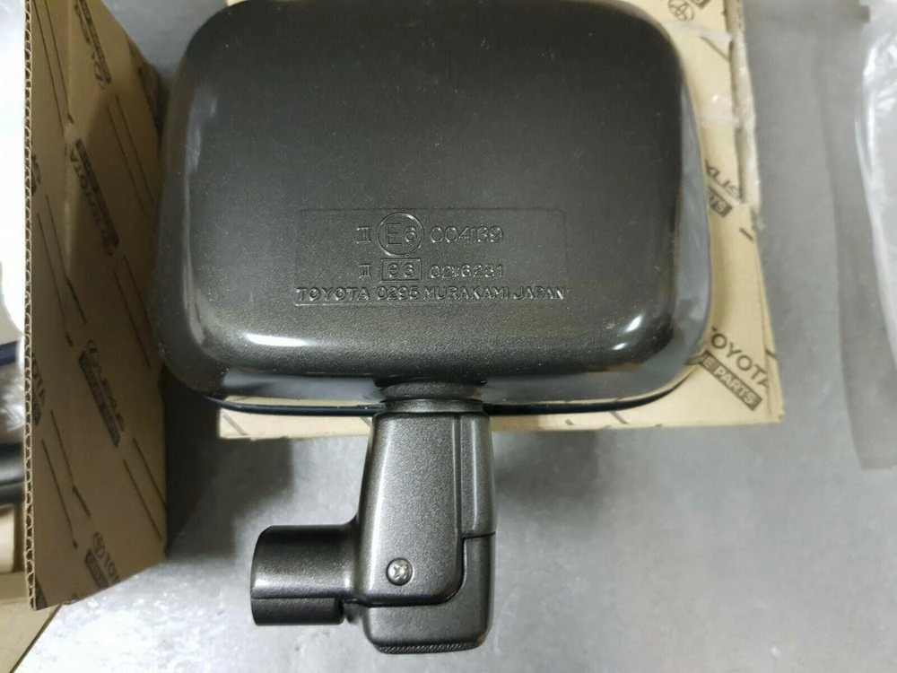 Toyota Land Cruiser 40 serijos galinio vaizdo veidrodėlis EUR 1 vnt. originalus 8790190803