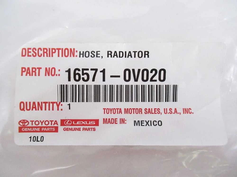 Toyota Rav4 2009 2012 Aušinimo Šilumnešio Viršutinė Šlaunis Originalus 165710V020