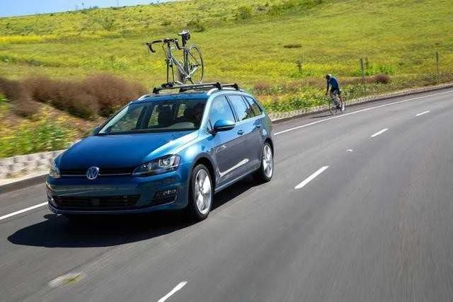 Vag 1 Komplektas Atraminių Bėgių Vw Golf Variant Sportwagen Originalus 5G9071151A