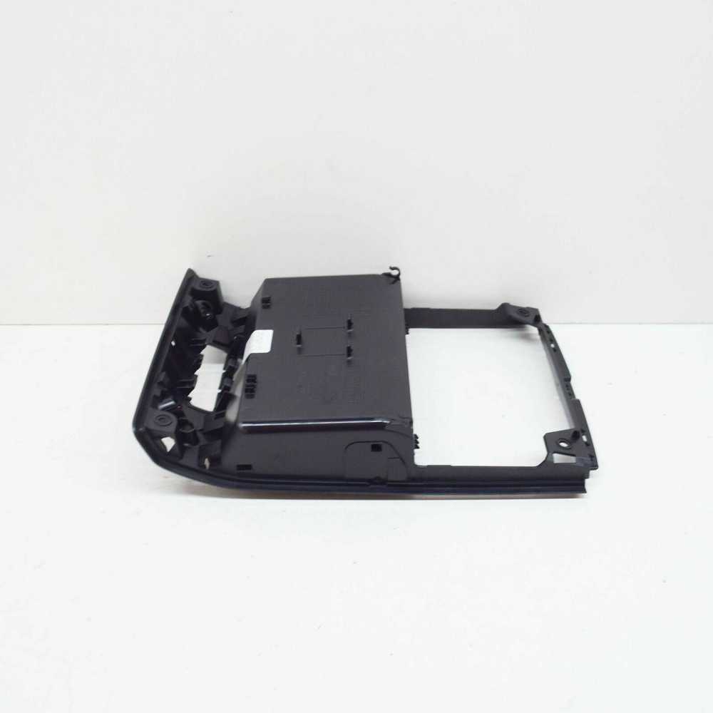 Vag A6 A7 A8 4G 4H 4K Aplinkas Dėklas Juodas Titanas Originalus 5G086883782V