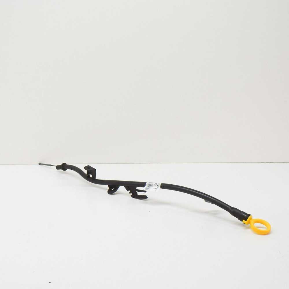 VAG Alyvos Matuoklis Su Vamzdeliu Volkswagen T5 2010 2015 Originalus 03L115607D