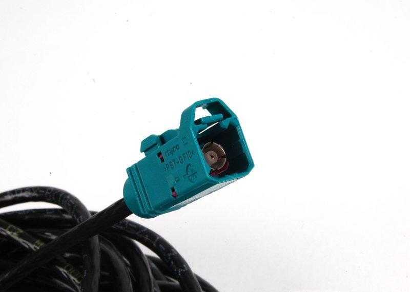VAG Antenos jungties kabelis Originalus 000098655A