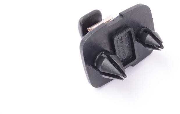 VAG Audi A1 A3 A3 A4 A5 Q3 Q5 TT Saulės skydelio laikiklis originalus 8W0857562A4PK