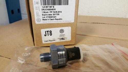 VAG "Audi A2" slėgio jutiklis originalus 1J0907597B