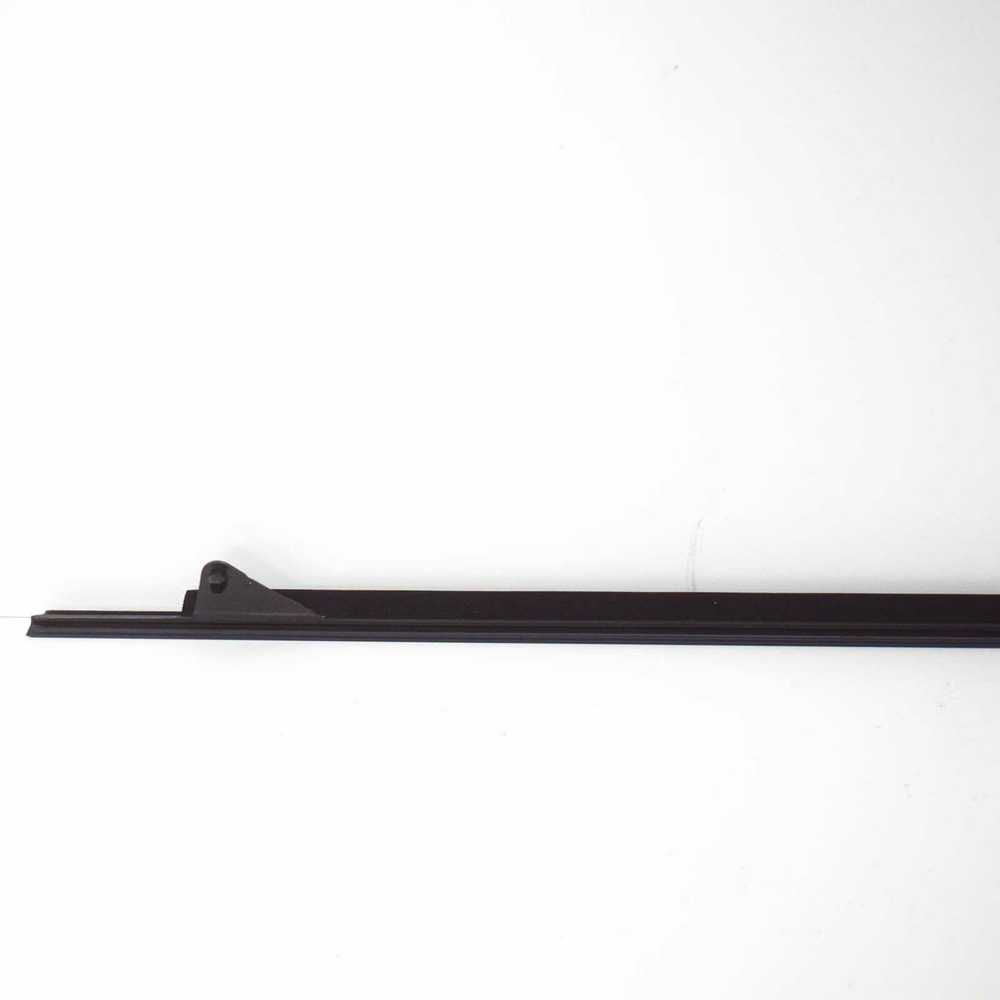 VAG Audi A3 2005-2013 Langinės angos sandariklis Kairysis išorinis originalus 8P3837477C