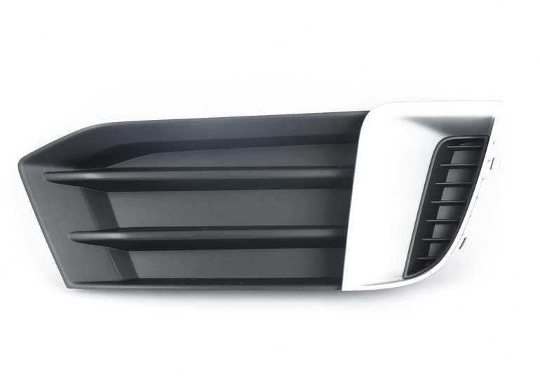 VAG AUDI A3 2017-2019 Priekinio bamperio grotelės dešinėje O/S originalios 8V58076729B9