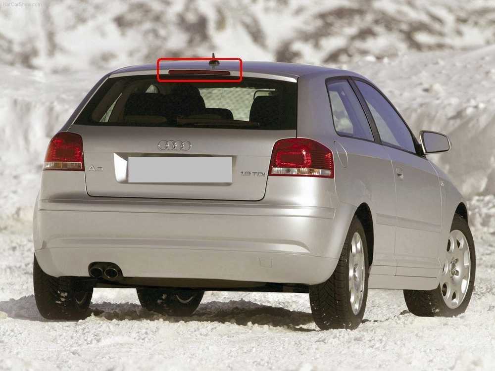 VAG Audi A3 3 durų hečbekas 2004-2012 Trečiasis 3-iasis stabdžių stabdymo žibintas originalus