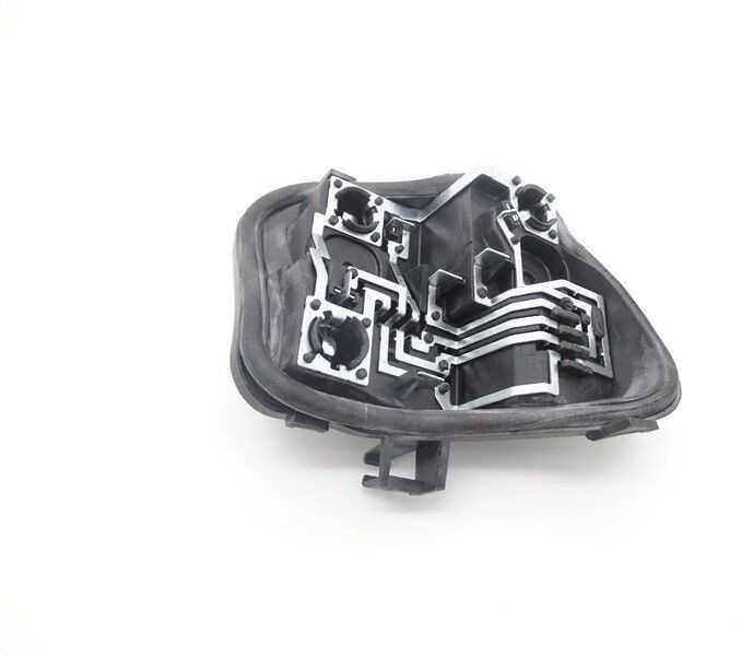VAG Audi A3 8P Sportback Žibinto laikiklis galinis kairysis išorinis originalus 8P4945257D