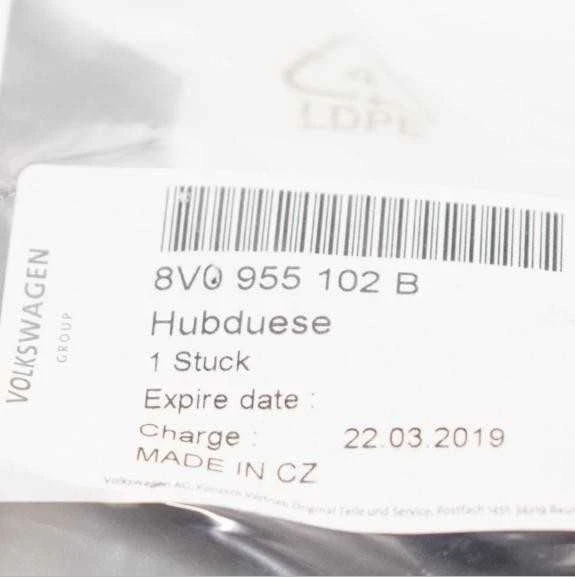 VAG AUDI A3 8V Dešinės priekinės žibintų plovimo siurblys 8V0955102B Naujas originalus