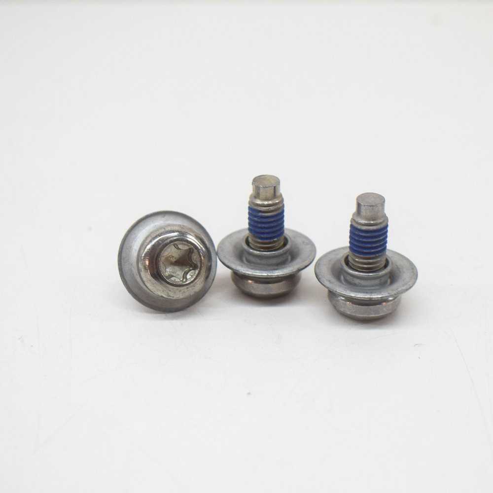 VAG AUDI A3 8V priekinio bamperio dangčio tvirtinimo detalių rinkinys originalus 8V0098623A