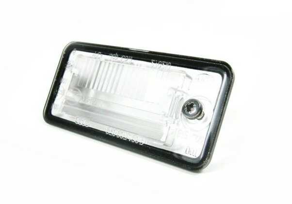 VAG AUDI A3 A4 A4 A5 A6 A8 Q7 numerio ženklo dešiniojo žibinto lęšis 8E0943022B originalus
