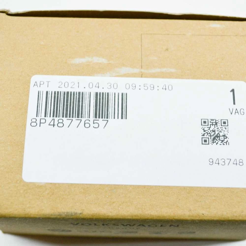VAG AUDI A3 galinio stoglangio rėmo laikiklis Originalus 8P4877657