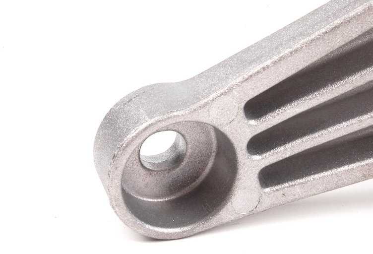 VAG AUDI A4 8EC, B7 Automatinės pavarų dėžės laikiklis originalus 8E0399105HM