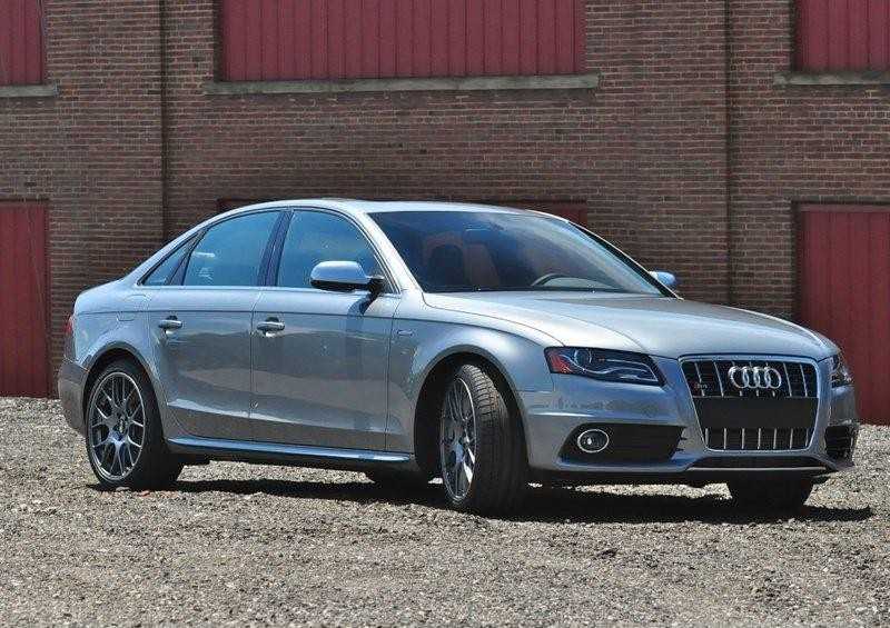 Vag Spoileris Audi A4 Avant 2008 2012 Originalus 8K0807110A2ZZ