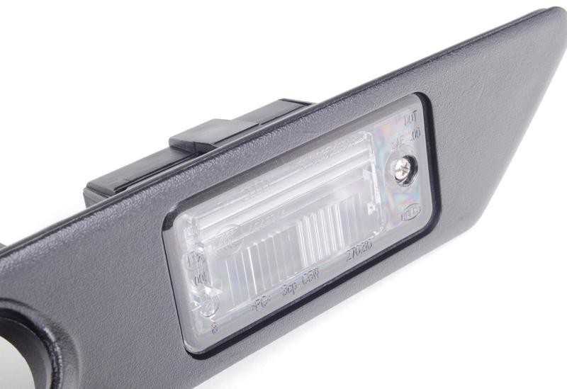 VAG AUDI A4 B7 05-08 bagažinės rankenos rankenos apdailos liejinys originalus 8E0827574C3FZ