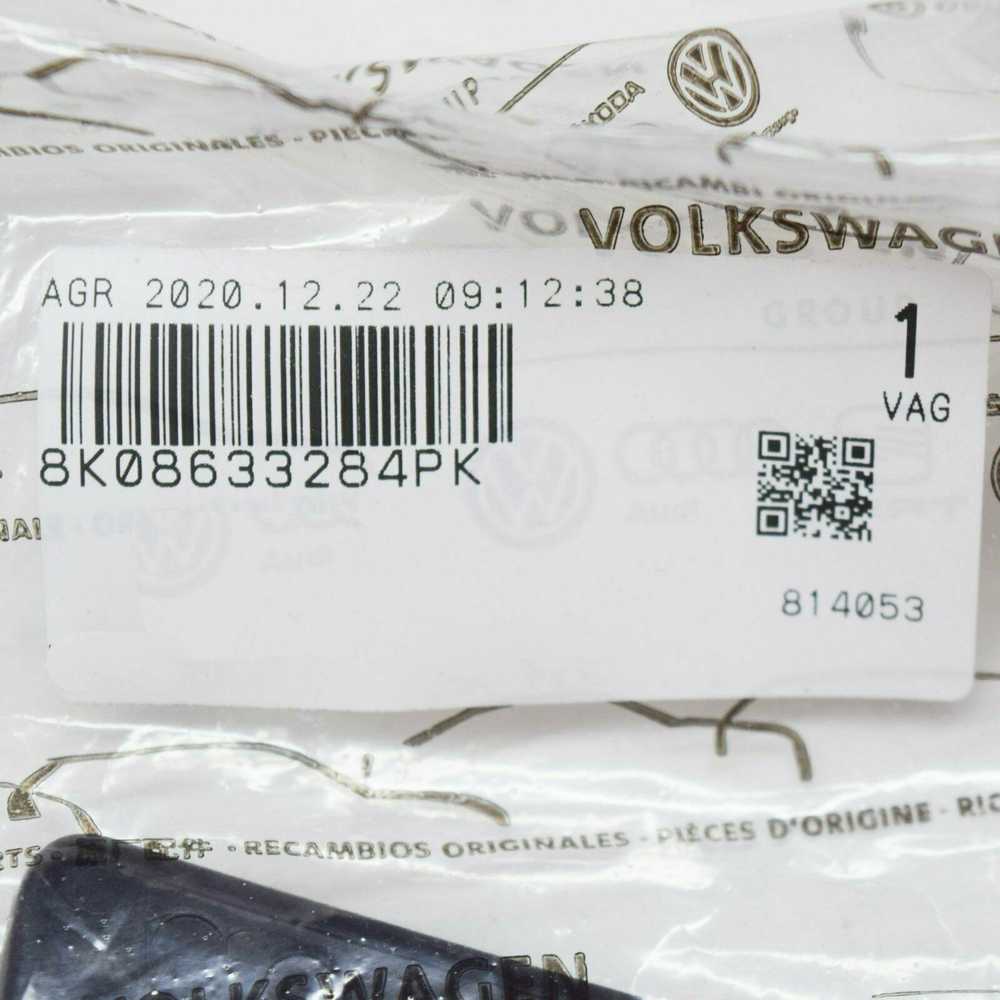 VAG Audi A4 B8 A5 8T centrinės konsolės juodas guminis įdėklas originalus 8K0863328