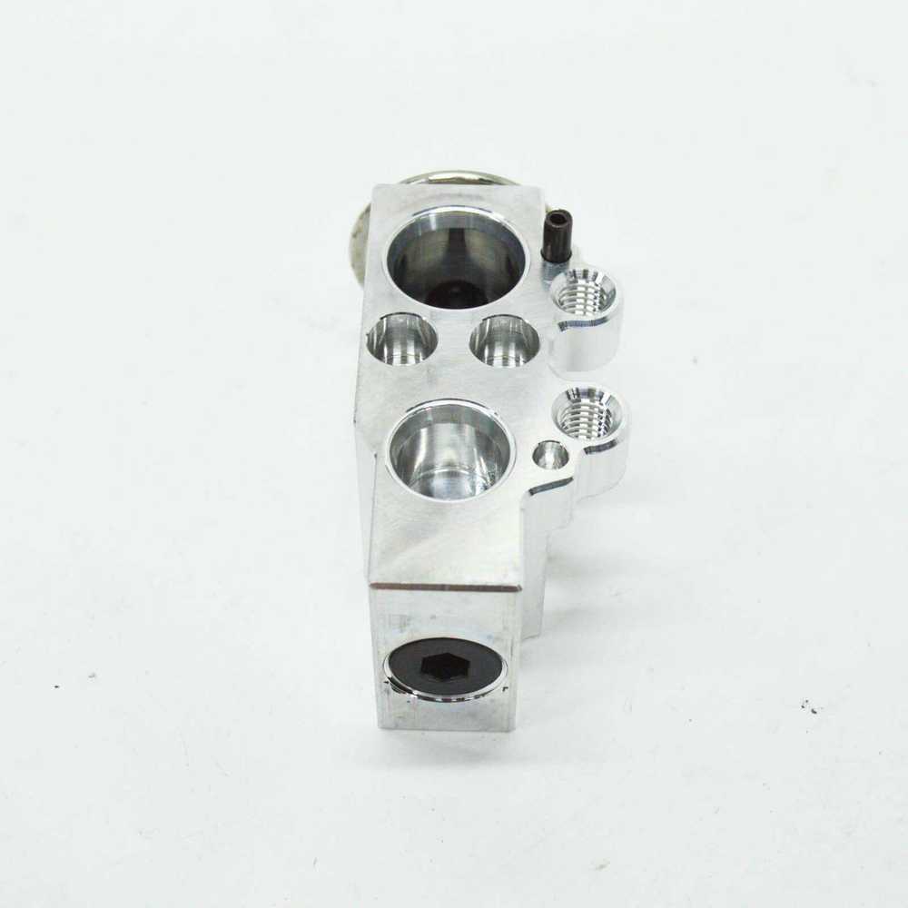 VAG Audi A4 B8 Ekspansijos vožtuvas oro kondicionieriaus 8T0820679A NAUJAS ORIGINALUS