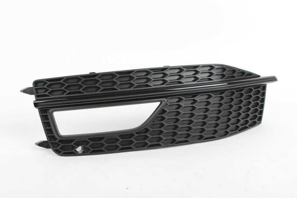 VAG Audi A4 B8 kairės pusės rūko grotelės 8K0807681LZDE 8K0807681LZDE originalios