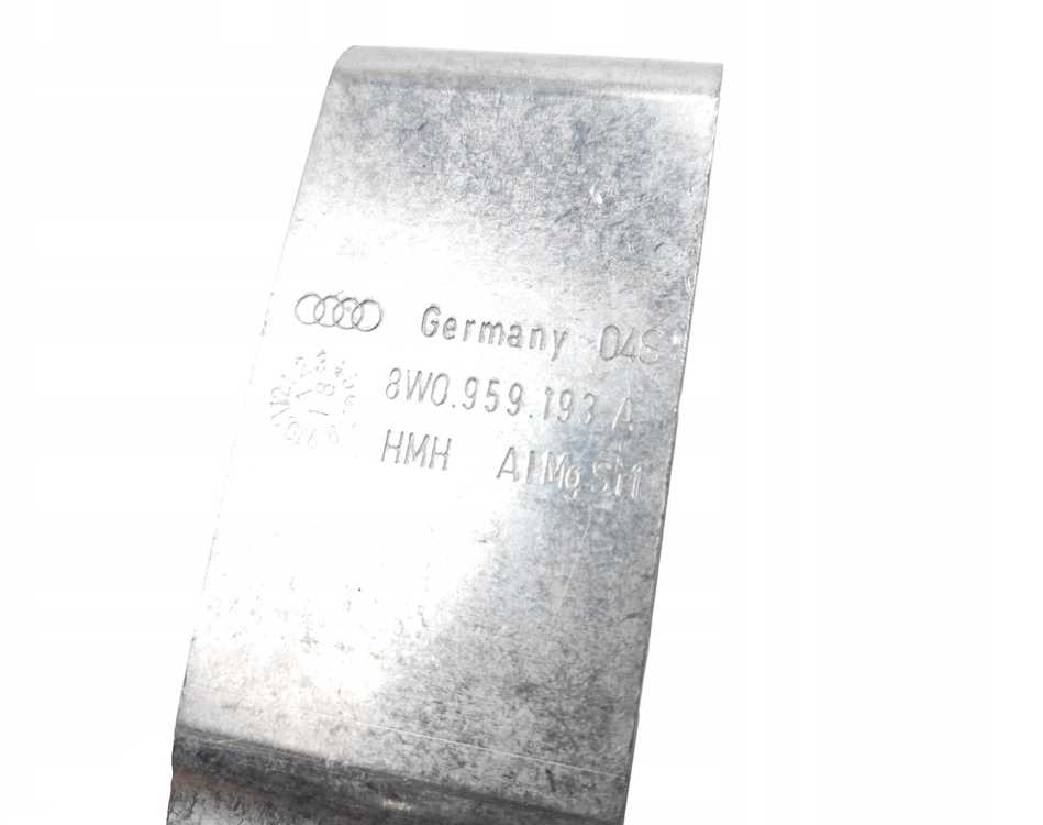 VAG AUDI A4 B9 pėsčiųjų apsaugos kronšteinas originalus 8W0959193A