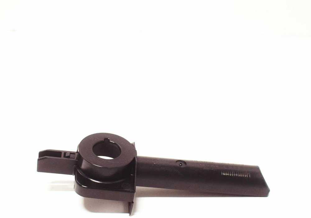 VAG Audi A4 B9 Radiatoriaus tvirtinimo detalė originali 8W0805201