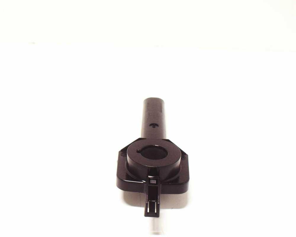 VAG Audi A4 B9 Radiatoriaus tvirtinimo detalė originali 8W0805201