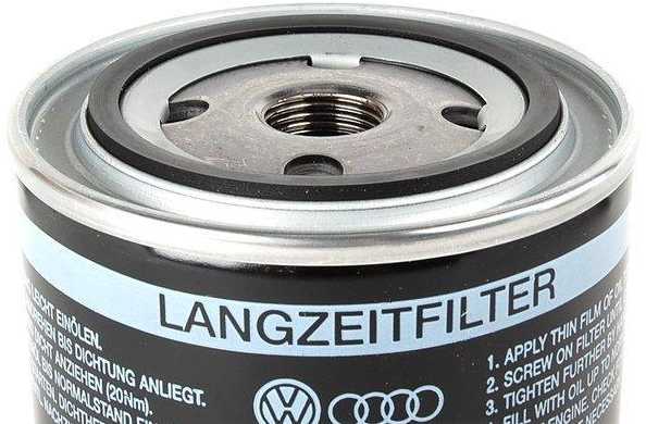 VAG AUDI A4 tepalo filtras originalus 078115561J