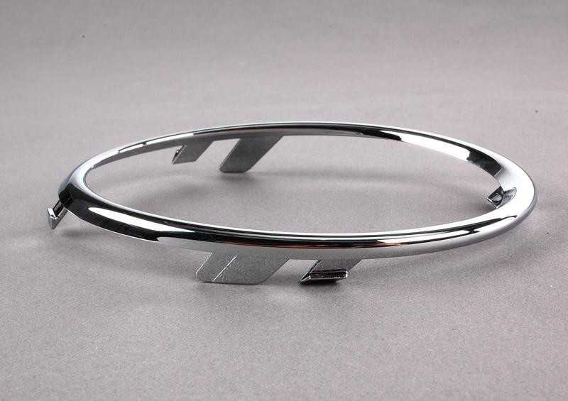 VAG AUDI A5 08-12 Bamperis O/S Dešinysis grotelės rūko žibintas Chrome Surround 8T08531022ZZ originalus
