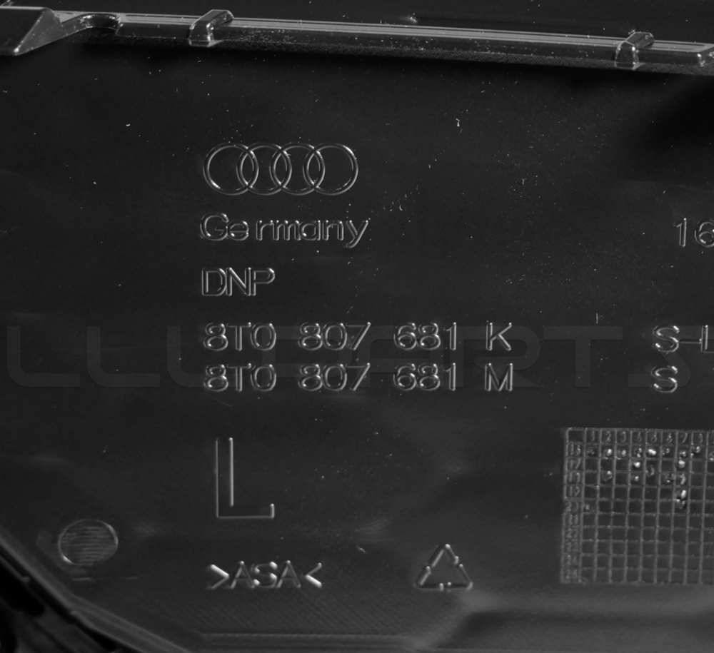 VAG AUDI A5 13-15 Priekinis S-Line bamperis N/S kairės pusės rūko grotelės Originalus 8T0807681K01C