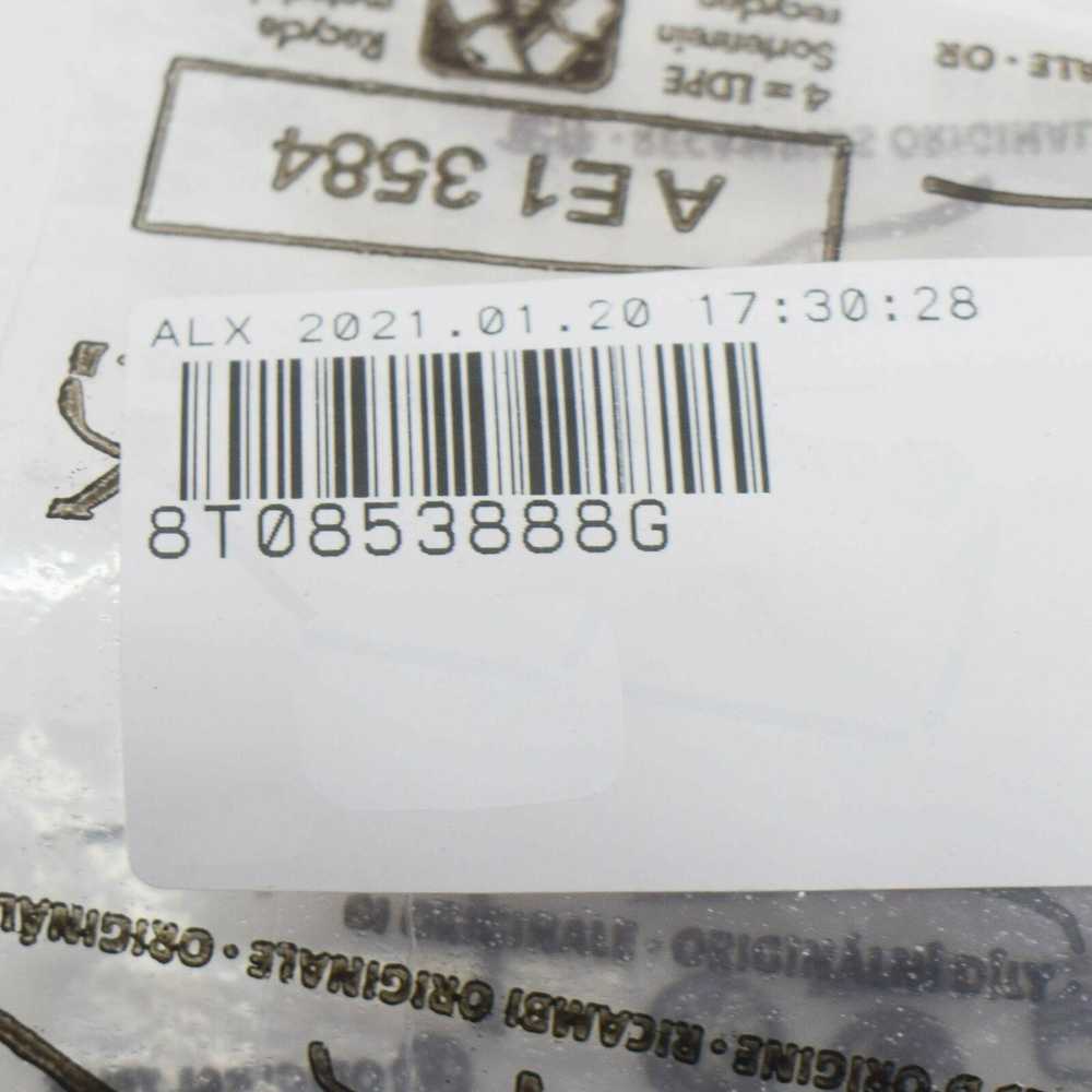 VAG Audi A5 8T OS dešinės pusės priekinio rato arkos spoilerio apatinio dangčio prailginimas originalus 8T0853888G