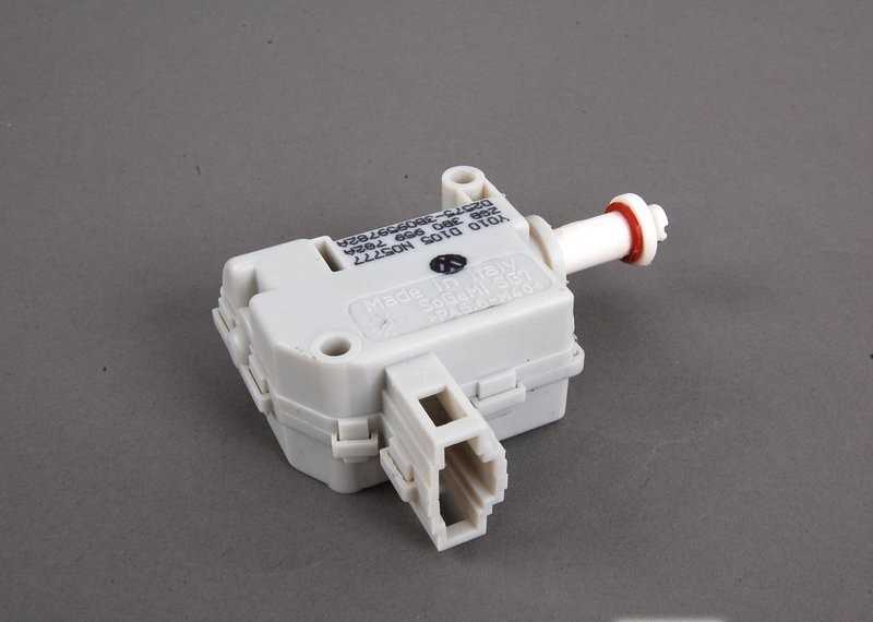 VAG "Audi A6 C6 Q7" pirštinių dėžutės servo užrakto atleidimo variklio solenoidas 3B0959782A originalus