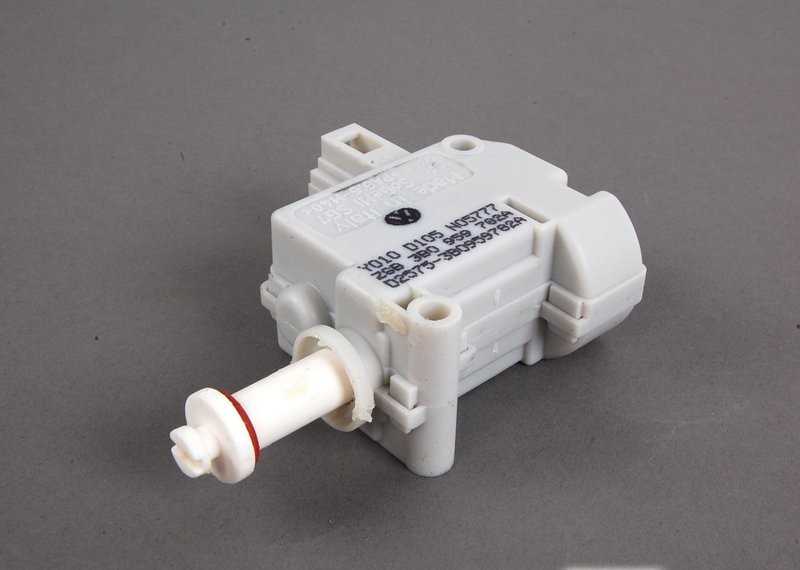 VAG "Audi A6 C6 Q7" pirštinių dėžutės servo užrakto atleidimo variklio solenoidas 3B0959782A originalus