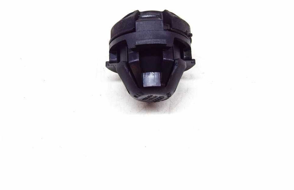 VAG AUDI A6 C7 Oro filtro buferio tvirtinimas originalus 4G0133567