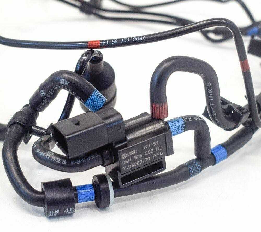 VAG AUDI A6 vakuuminiai vamzdžiai su solenoido vožtuvu C7 S6 309kw 079131055DE naujas originalus