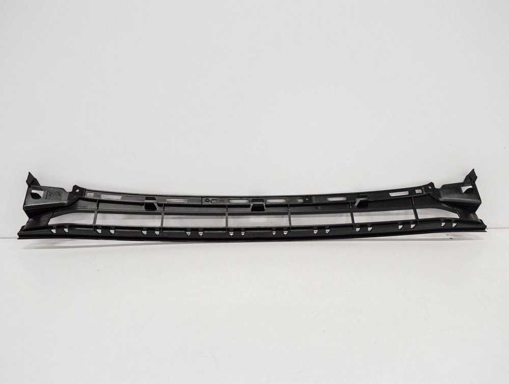 VAG Audi A7 4GA Sportback Priekinis Bamperis Apatinė Grotelė 4G8807683D9B9 ORIGINALI