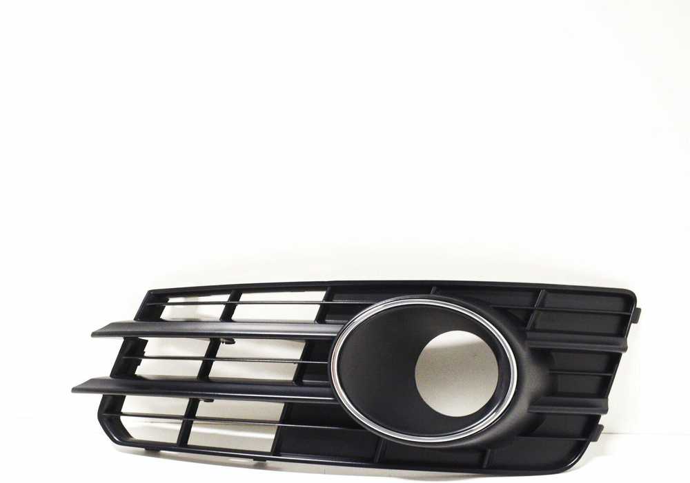 VAG AUDI A7 priekinio bamperio grotelės kairės pusės rūko žibintas originalus 4G8807647A9B9