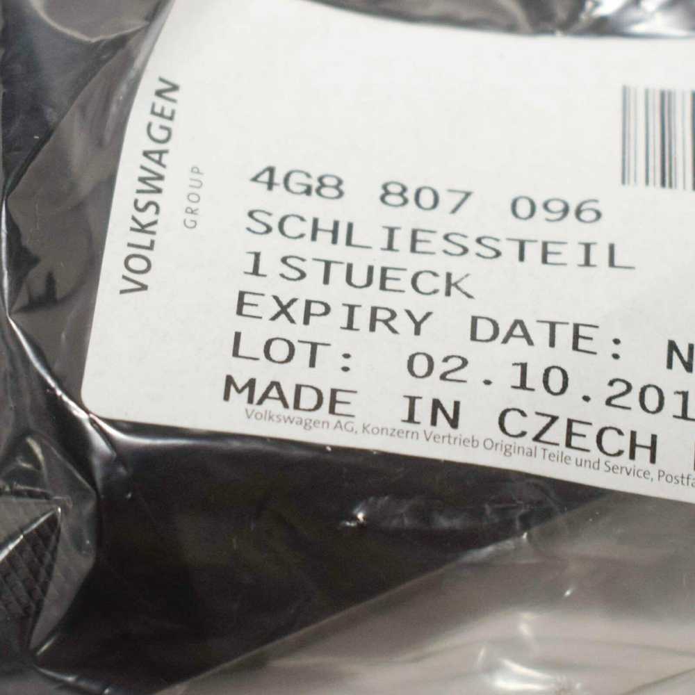 VAG AUDI A7 SPORTBACK 4G8 priekinio dešiniojo bamperio laikiklis originalus 4G8807096