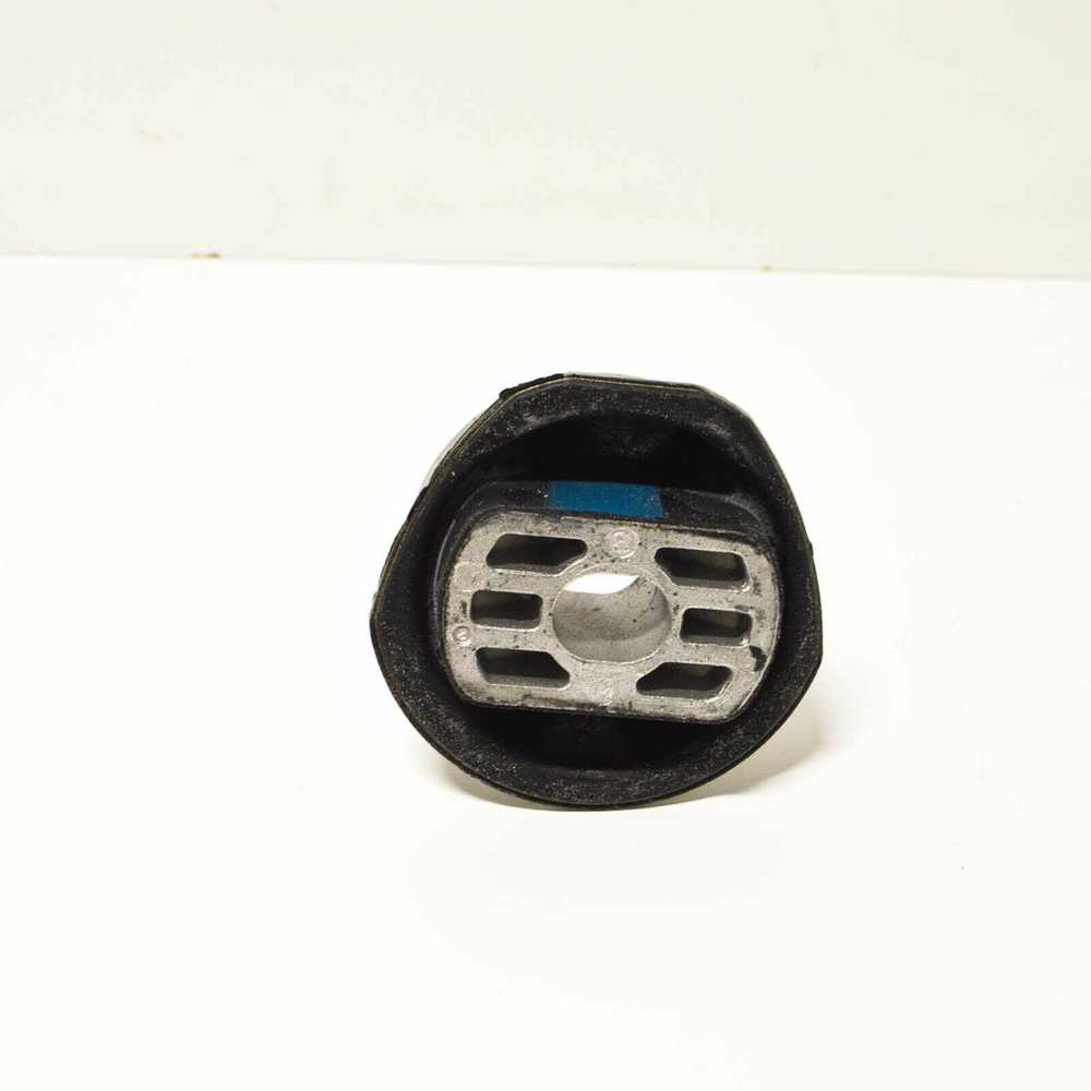 VAG AUDI A8 4D D2 Pavarų dėžės suklijuota guma 4D0399415K NAUJA ORIGINALI