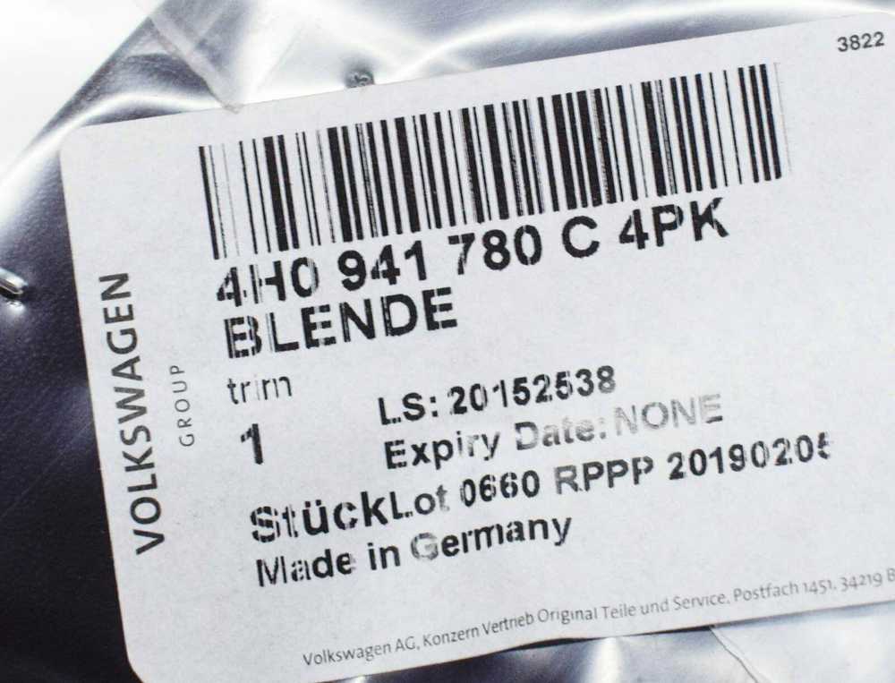 VAG AUDI A8 S8 Quattro galinio žibinto galinio žibinto apdaila originali 4H0941780C4PK