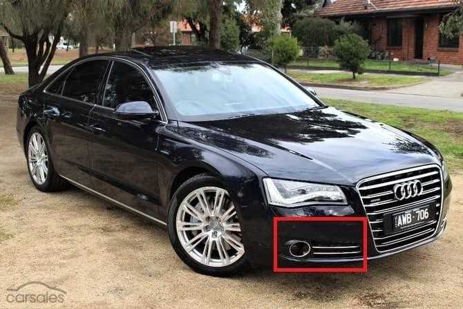 VAG AUDI A8 S8 QUATTRO priekinės dešinės pusės apatinės juodos grotelės originalios 4H080807680F3FZ