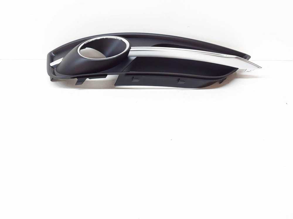 VAG AUDI A8 S8 QUATTRO priekinės dešinės pusės apatinės juodos grotelės originalios 4H080807680F3FZ