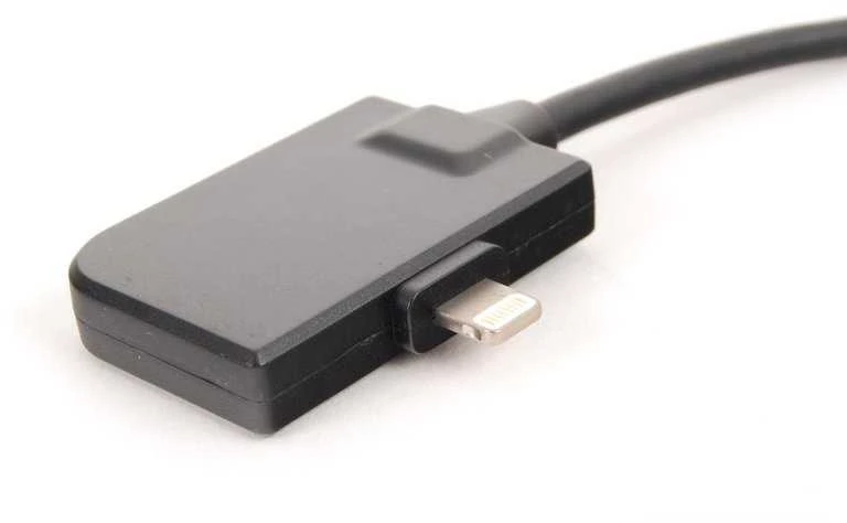 VAG Audi Adapterleitung Apple iPhone USB muzikos sąsaja iPOD 4F0051510AC Originalus