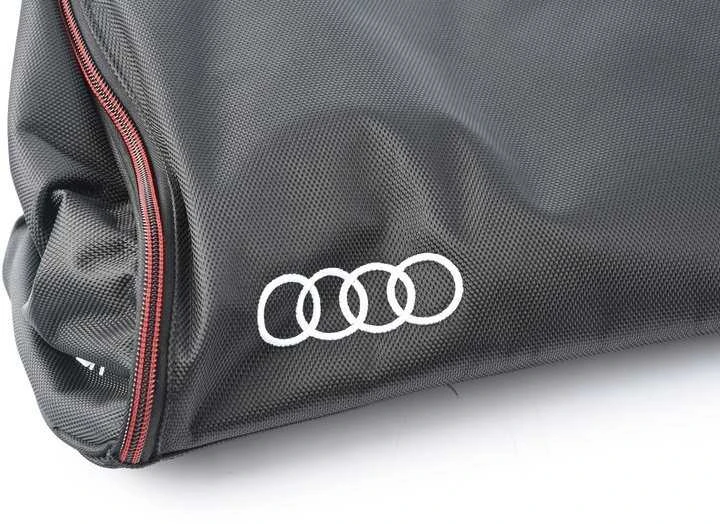VAG Audi E-Tron 2019 on 4 Įkrovimo kabelio laikymo krepšys Priekinis originalus 4KE071073