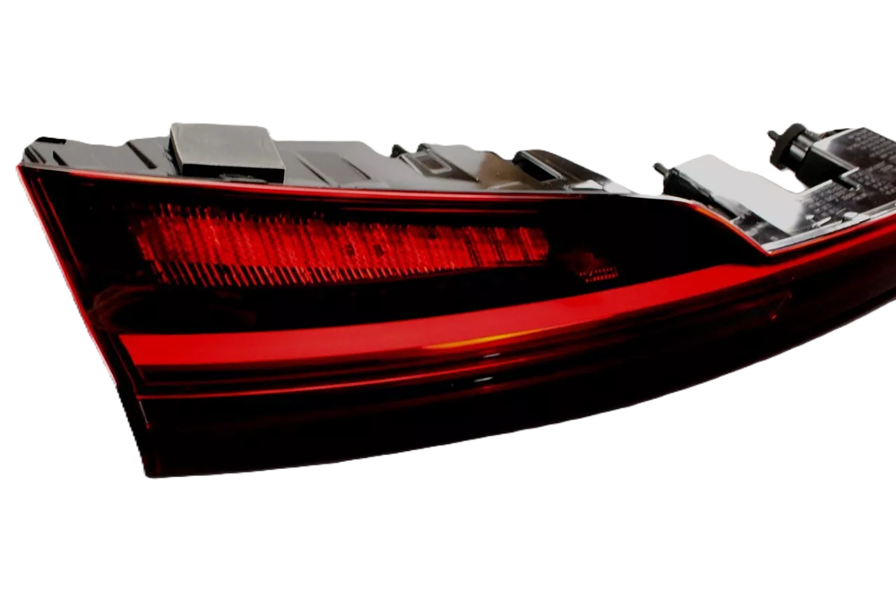 VAG Audi E Tron GT F8 E Tron Sportback Originalus 4KE945095G