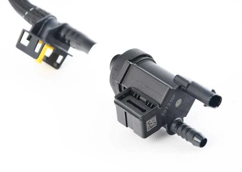 VAG "Audi" garų kanistro prapūtimo elektromagnetas originalus 06M133240CG