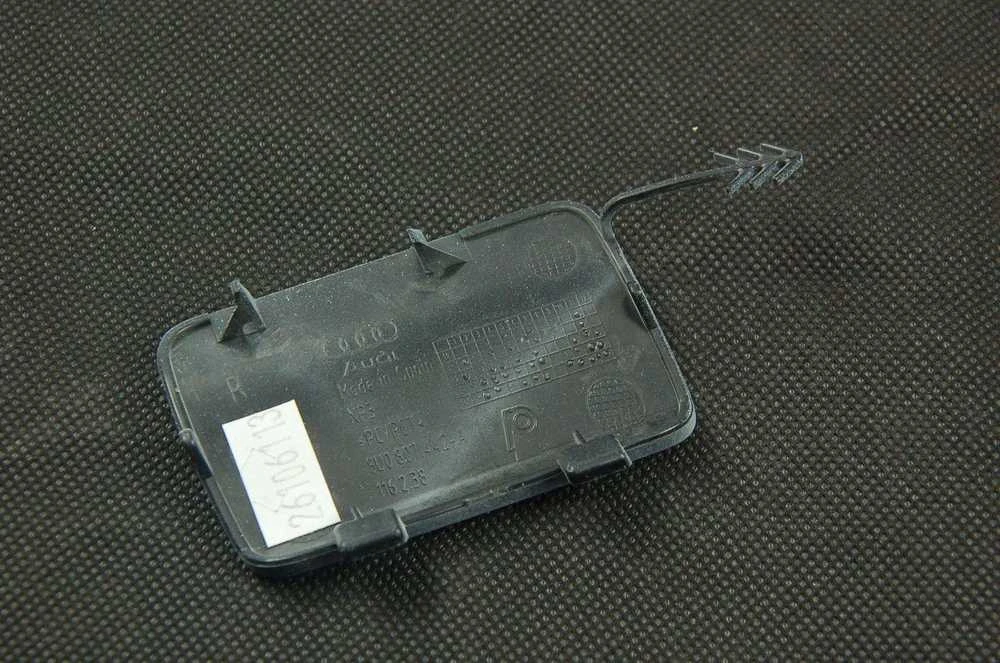 VAG AUDI Q3 2012-2014 Galinio bamperio dangtis vilkimo įtaiso dešinysis originalus 8U0807442AGRU